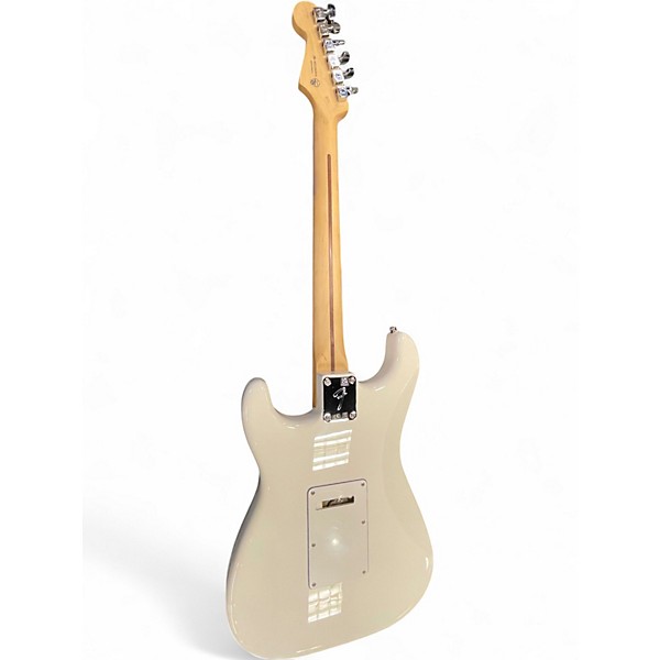 Used Fender Player Stratocaster Polar White Solid Body Electric Guitar