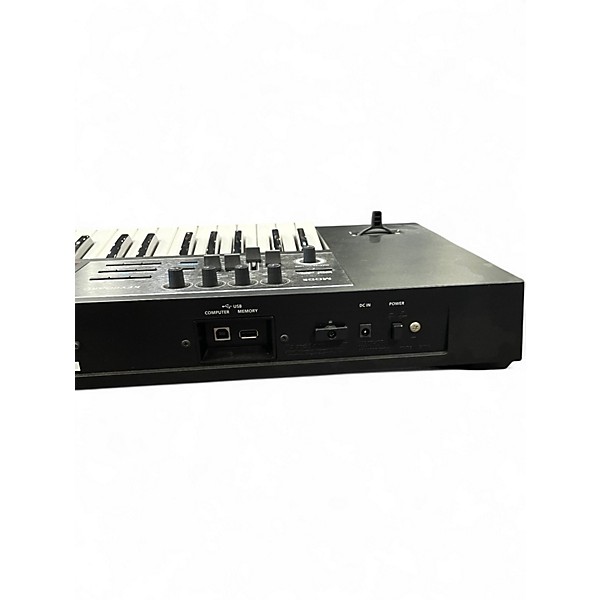 Used Roland JUNO-DS Keyboard Workstation