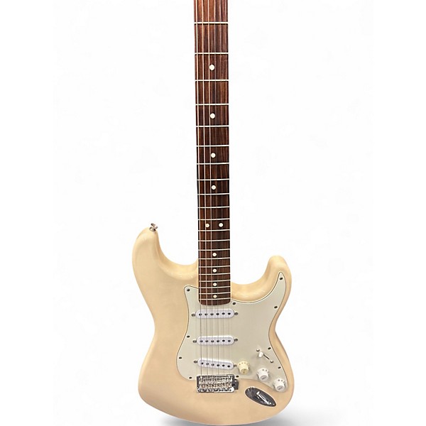 Used 2007 Fender Standard Stratocaster Olympic White Solid Body Electric Guitar