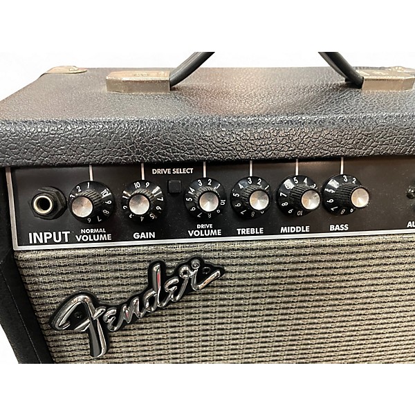 Used Fender Frontman 15G 15W Guitar Combo Amp