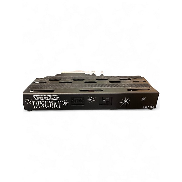 Used Voodoo Lab DINGBAT PEDALBOARD W/ POWER SUPPLY Pedal Board