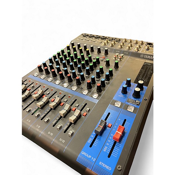 Used Yamaha MG12 Unpowered Mixer