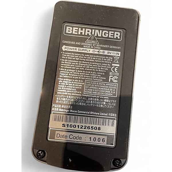 Used Behringer VD400 Vintage Delay Effect Pedal