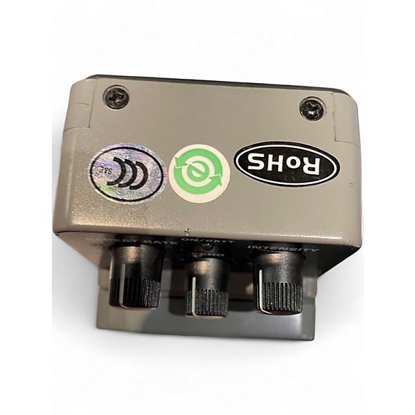 Used Behringer VD400 Vintage Delay Effect Pedal
