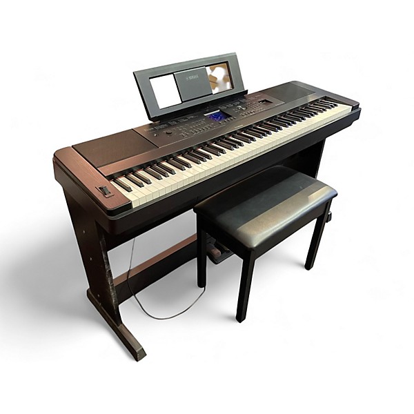 Used Yamaha DGX660 Portable Keyboard