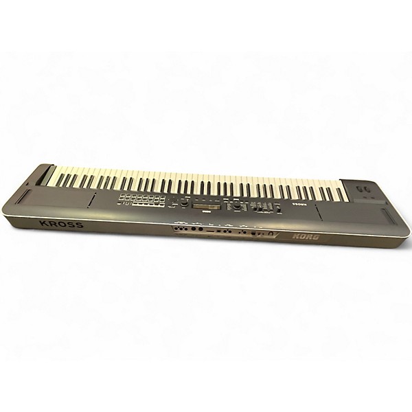 Used KORG KROSS 2 88 KEY Keyboard Workstation