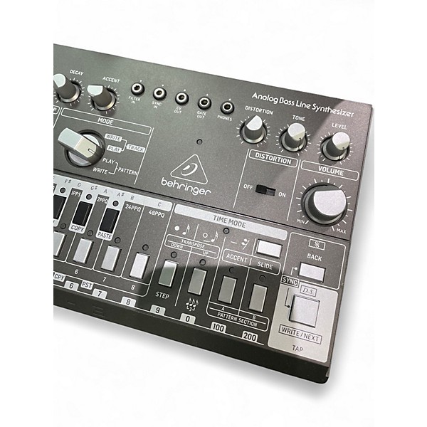 Used Behringer TD3 Synthesizer