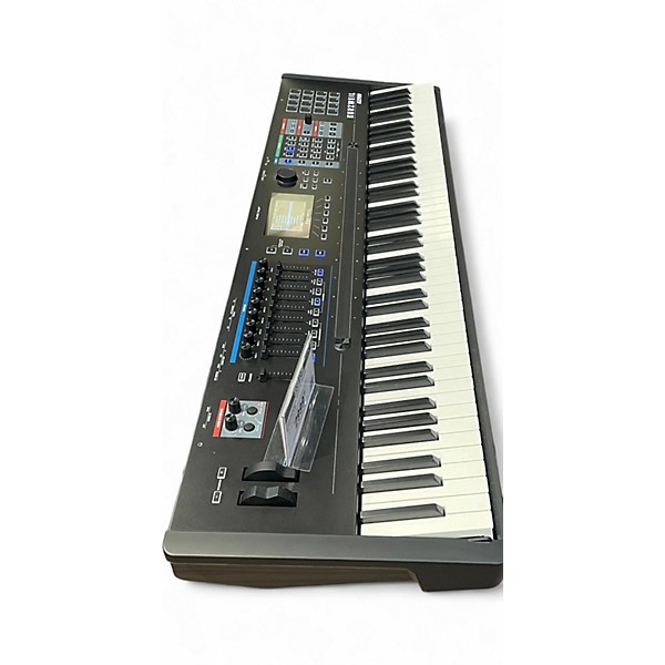 Used Kurzweil K2700 Keyboard Workstation