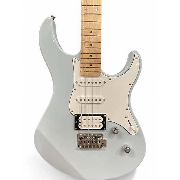 Used Yamaha PAC112VM Pacifica HSS Ice Blue Solid Body Electric Guitar