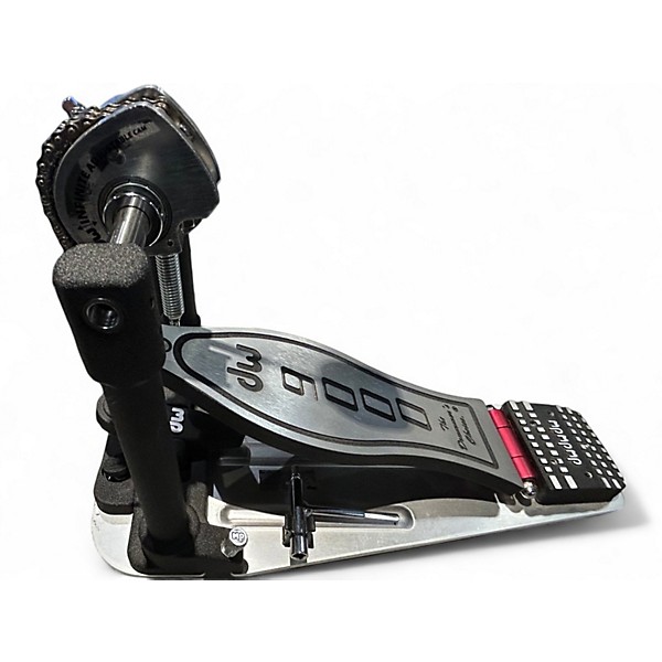 Used DW 9000 Series Single Single Bass Drum Pedal