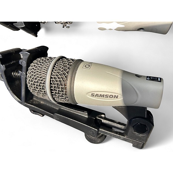 Used Samson 8 KIT Percussion Microphone Pack