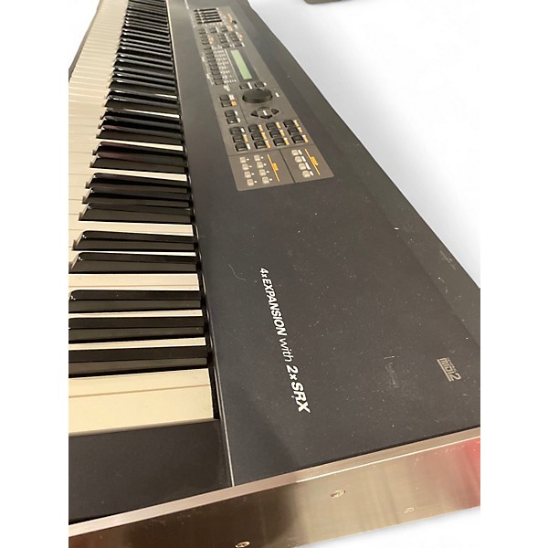 Used Roland XV-88 Keyboard Workstation