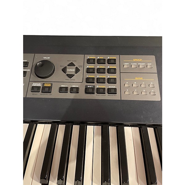Used Roland XV-88 Keyboard Workstation