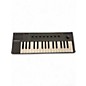 Used Native Instruments komplete kontrol m32 MIDI Controller