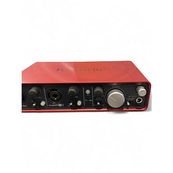 Used Focusrite Scarlett 2i4 Audio Interface