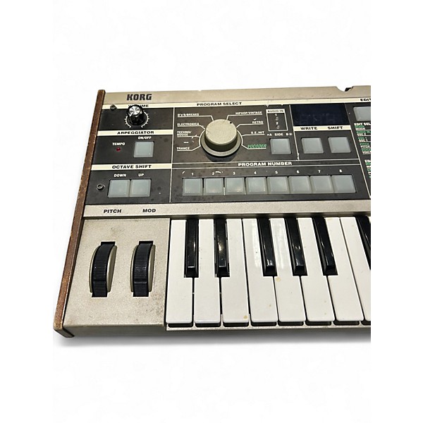 Used KORG Micro Korg 37 Key Synthesizer