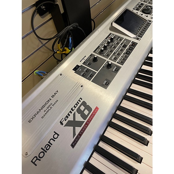 Used Roland FANTOM X8 Keyboard Workstation