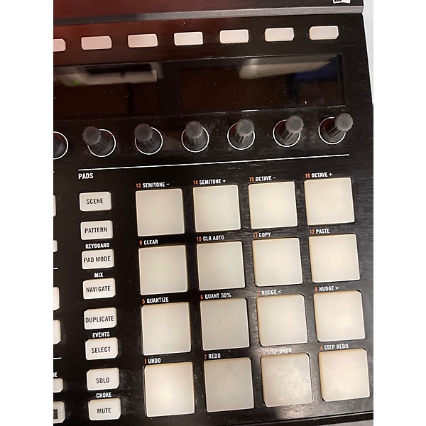 Used Native Instruments Maschine MKII MIDI Controller
