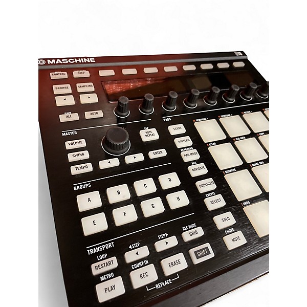 Used Native Instruments Maschine MKII MIDI Controller
