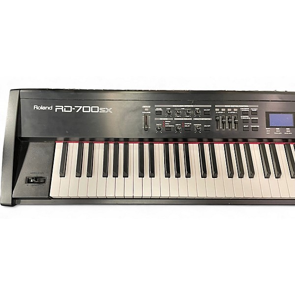 Used Roland RD700SX Keyboard Workstation
