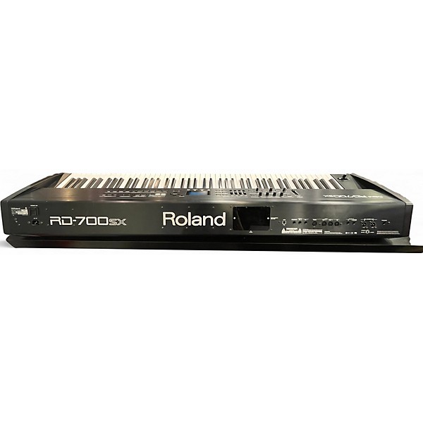 Used Roland RD700SX Keyboard Workstation