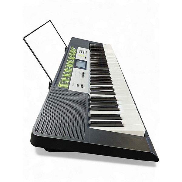 Used Casio LK135 Digital Piano