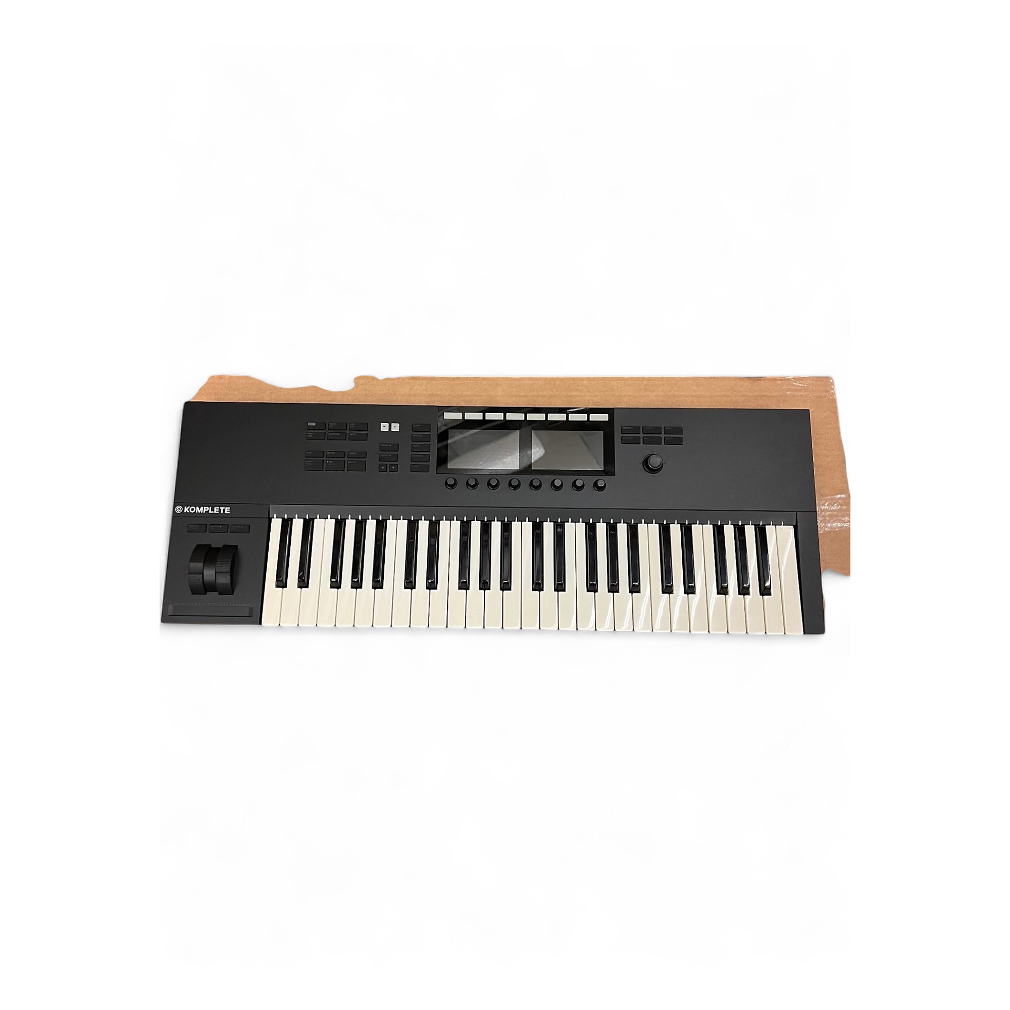 Used Native Instruments Komplete Kontrol S49 MIDI Controller