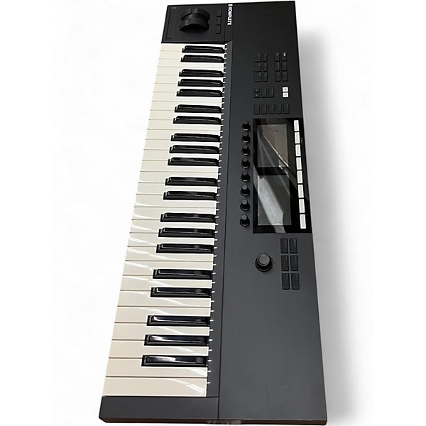 Used Native Instruments Komplete Kontrol S49 MIDI Controller