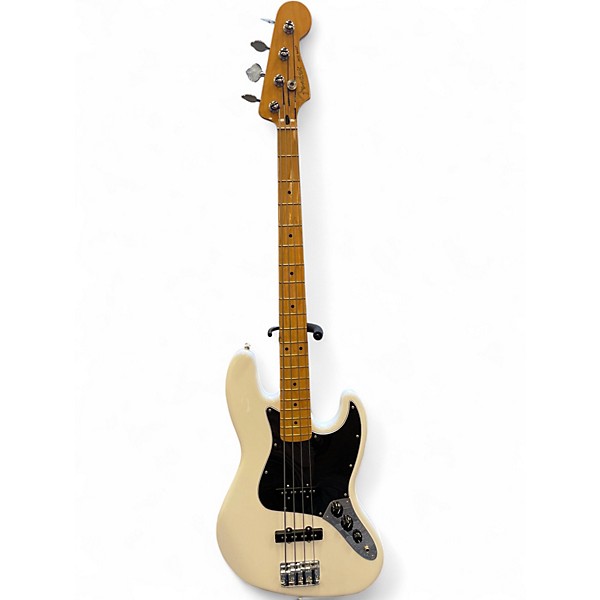 Used Fender Player Jazz Bass White Electric Bass Guitar