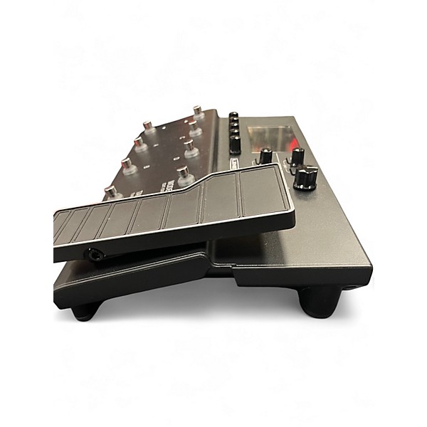Used Line 6 POD GO Effect Processor