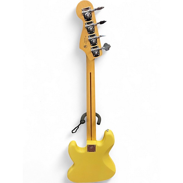 Used Fender Player Jazz Bass Buttercream Electric Bass Guitar