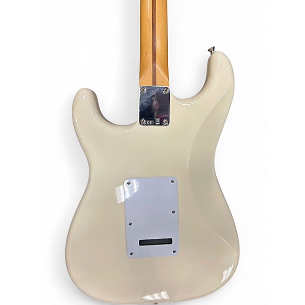 Used Fender Player Stratocaster HSS White Solid Body Electric Guitar
