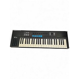 Used Native Instruments Komplete Kontrol S49 MIDI Controller