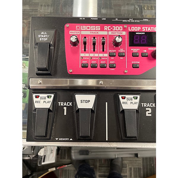 Used BOSS RC-300 Pedal