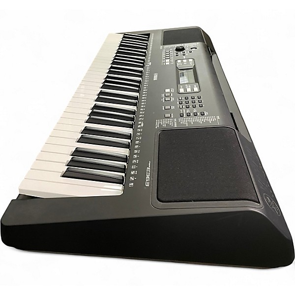 Used Yamaha PSRE363 61 Key Portable Keyboard