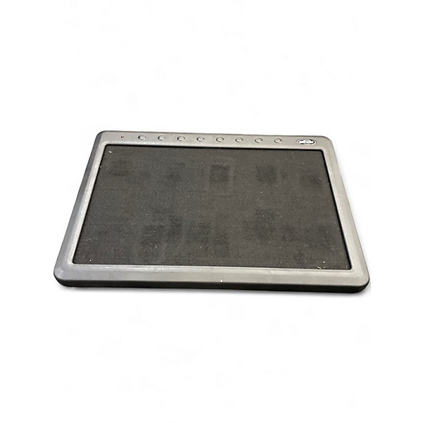 Used SKB PS8 Pedal Board