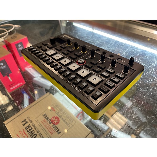 Used Roland AIRA P-6 Creative Sampler Production Controller