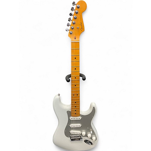 Used Fender American Ultra II Stratocaster White Solid Body Electric Guitar