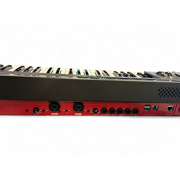 Used Akai Professional MPC Key 61 Keyboard Workstation