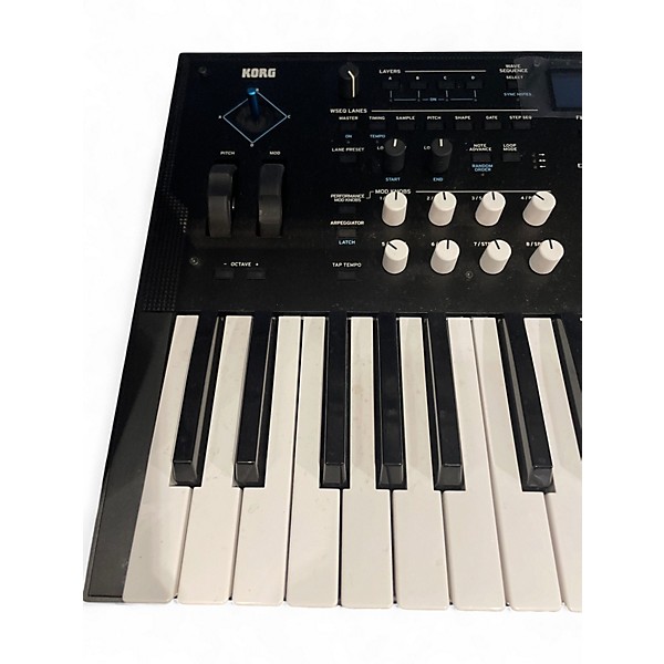 Used KORG WAVESTATE MK2 Arranger Keyboard