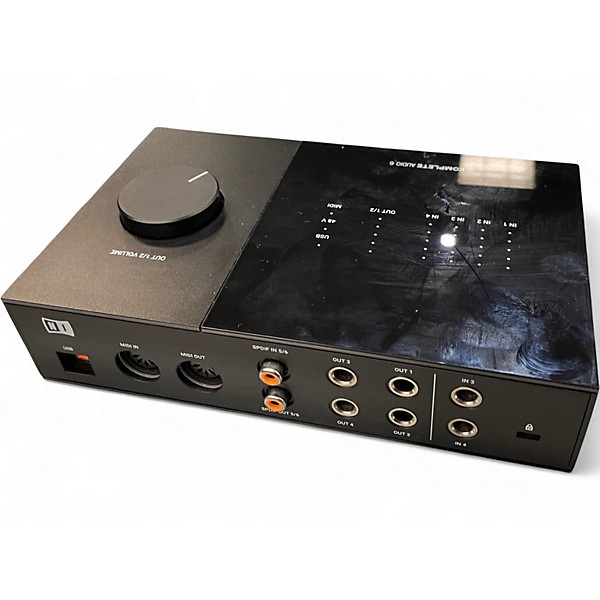 Used Native Instruments KOMPLETE AUDIO 6 Audio Interface