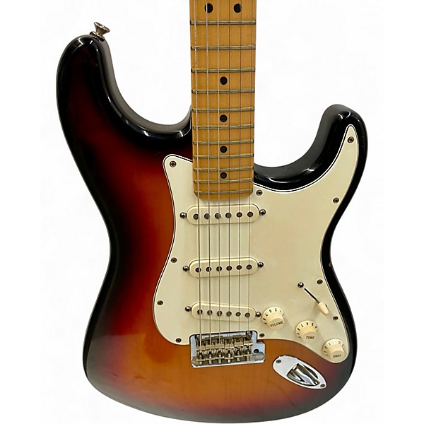 Vintage 2000 Fender STRATOCASTER 3 Color Sunburst Solid Body Electric Guitar
