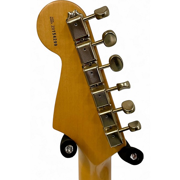 Vintage 2000 Fender STRATOCASTER 3 Color Sunburst Solid Body Electric Guitar