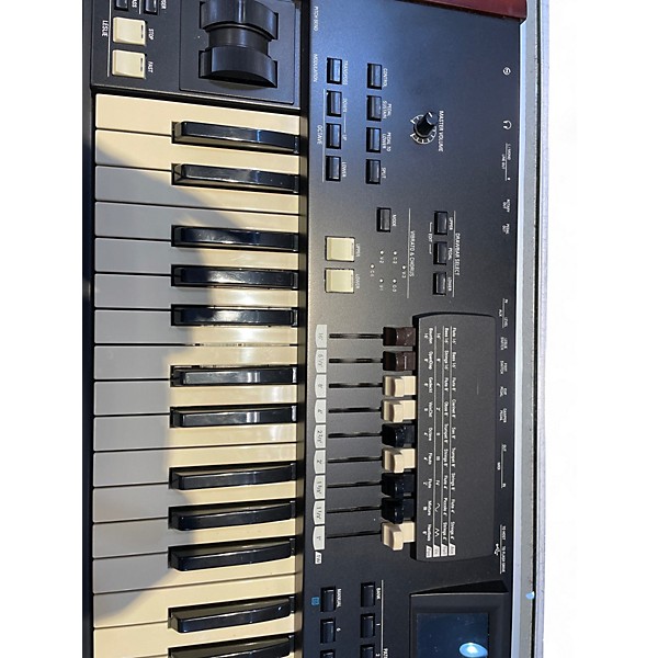 Used Hammond XK4 Keyboard Workstation