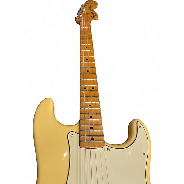 Used 2006 Fender Artist Series Yngwie Malmsteen Stratocaster Vintage White Solid Body Electric Guitar