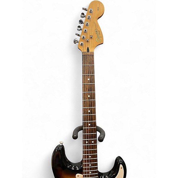 Used Squier Affinity Stratocaster 2 Tone Sunburst Solid Body Electric Guitar