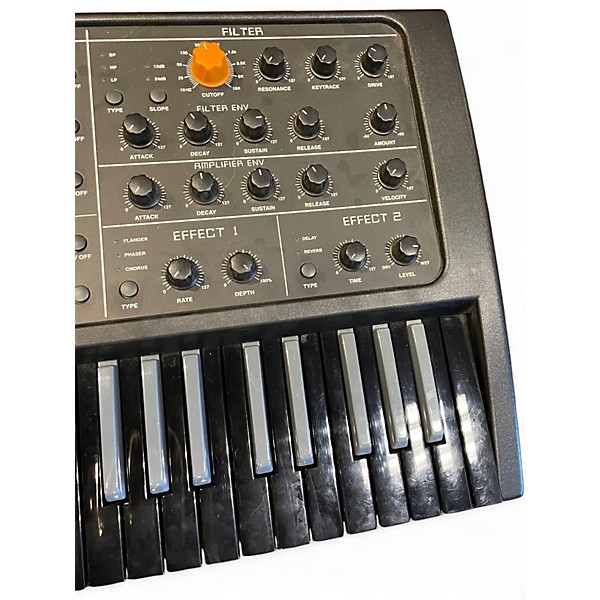 Used Studiologic SLEDGE Synthesizer