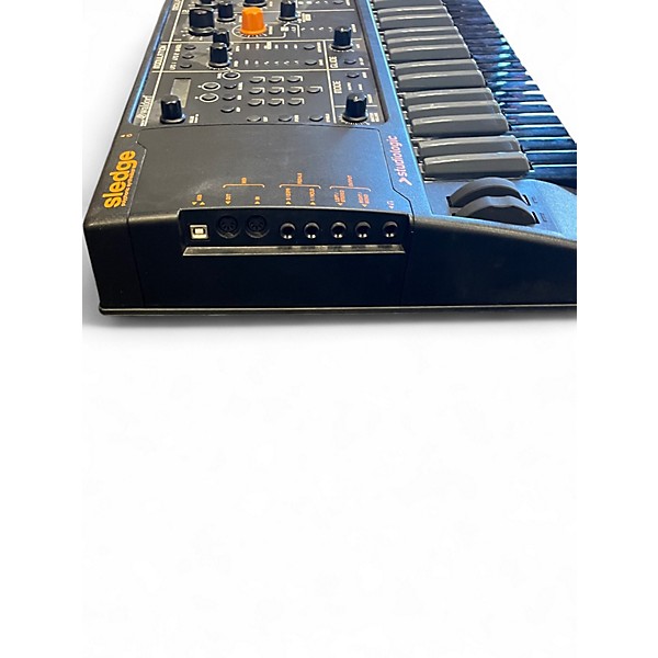 Used Studiologic SLEDGE Synthesizer