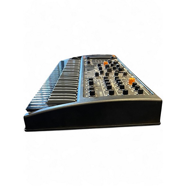 Used Studiologic SLEDGE Synthesizer
