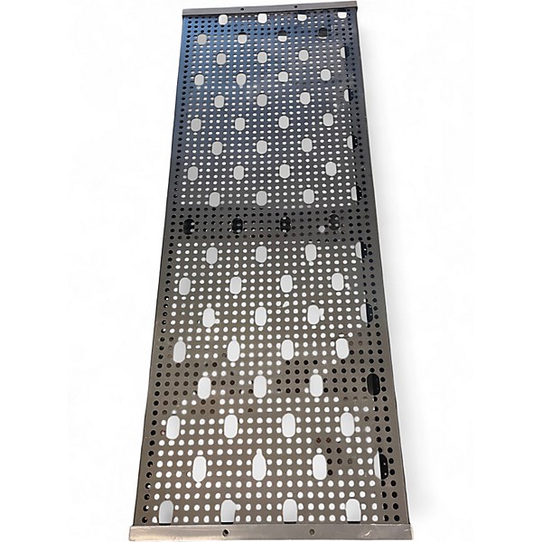 Used Temple Audio Design 35" PEDAL BOARD Pedal Board